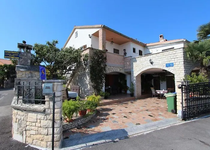 Licul Apartment